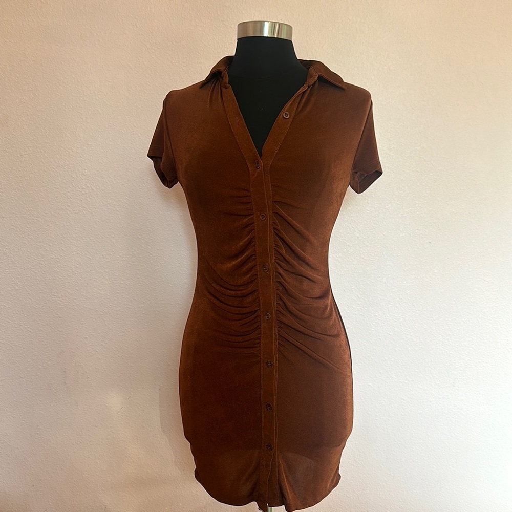 Elegant Brown Button-Down Dress